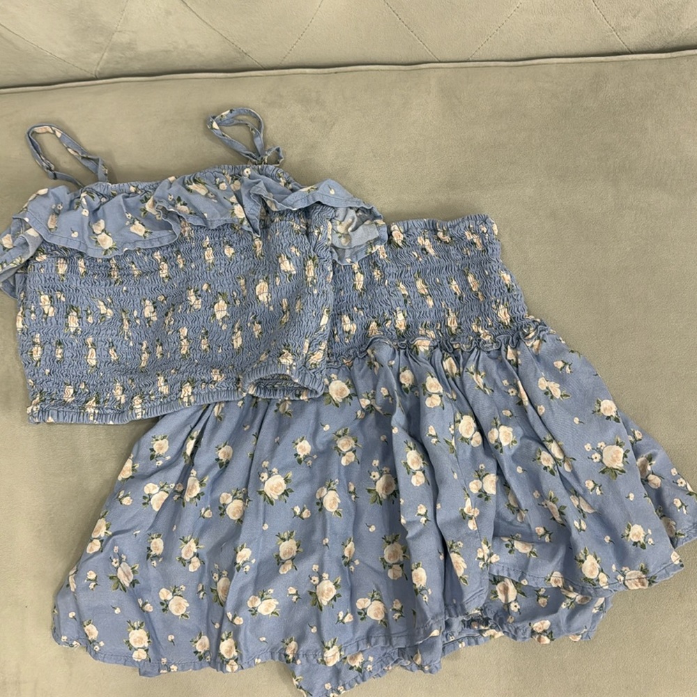 Two piece summertime outfit.